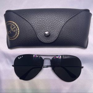 Black Polarized Ray-Ban Aviators